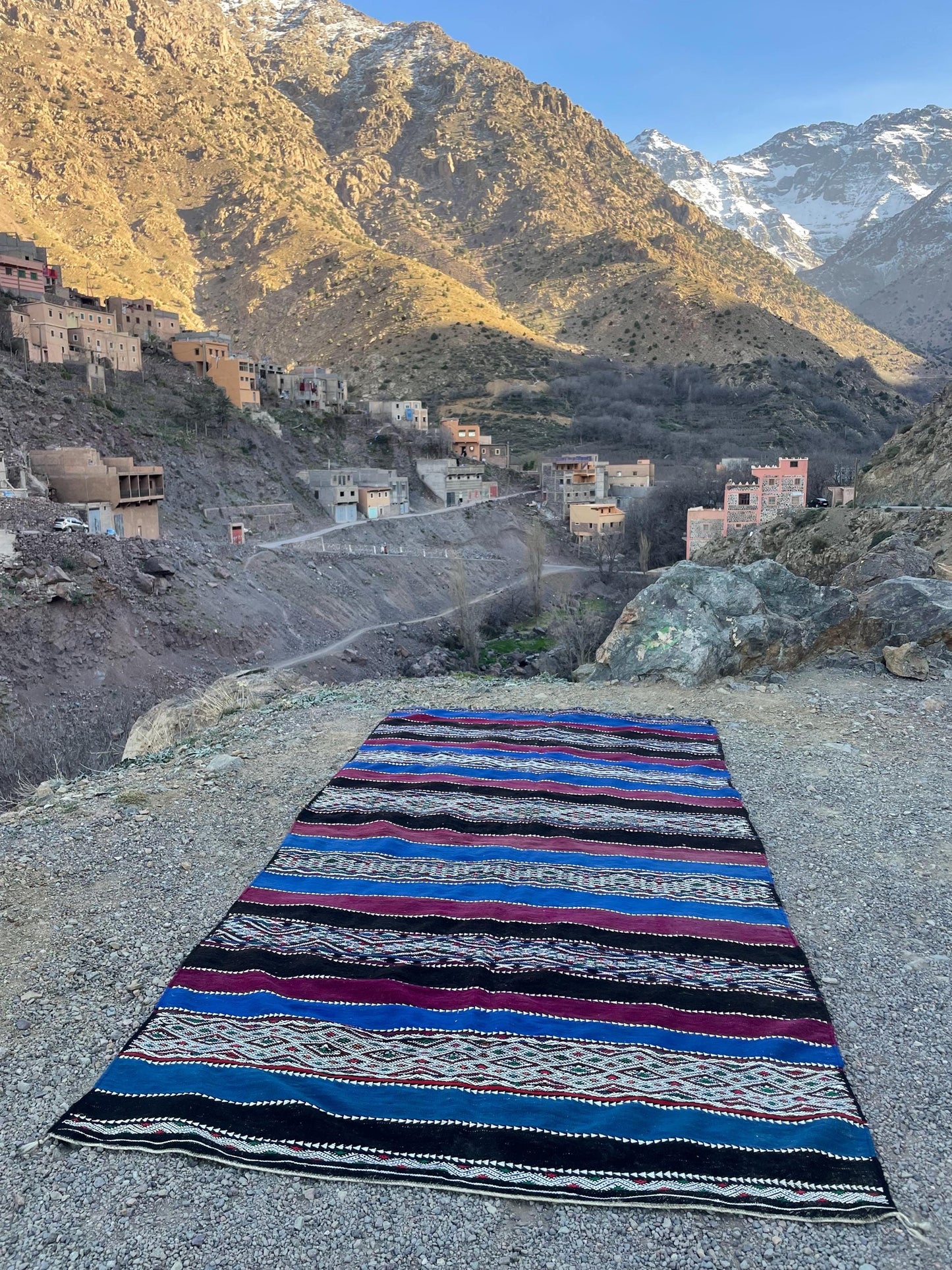 Moroccan rugs,Moroccan kilim rug - Vintage Moroccan rug - flatweave berber rug - kilim rug - hanbel rug - Zemmour tribe. Size 323x165