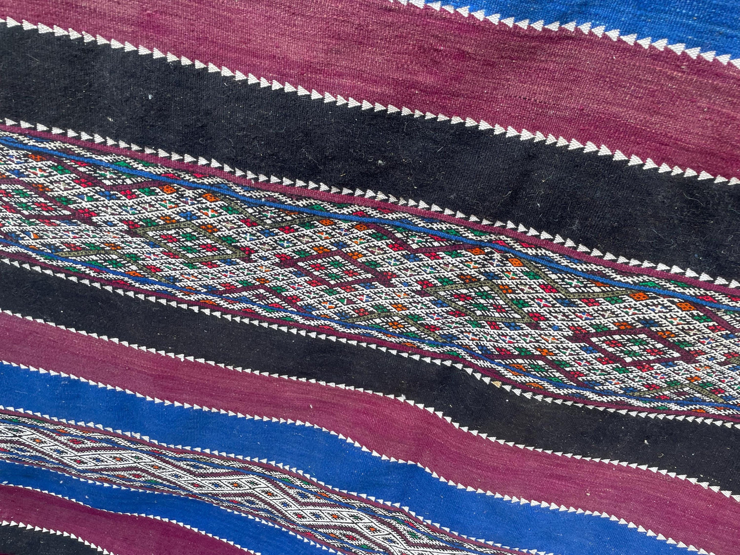 Moroccan rugs,Moroccan kilim rug - Vintage Moroccan rug - flatweave berber rug - kilim rug - hanbel rug - Zemmour tribe. Size  323x165